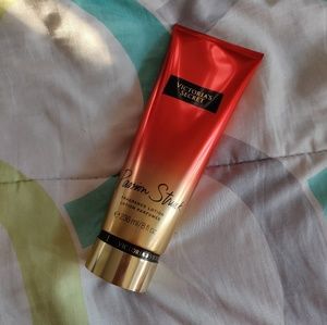 Victoria's Secret Passion Struck Lotion 8 oz.